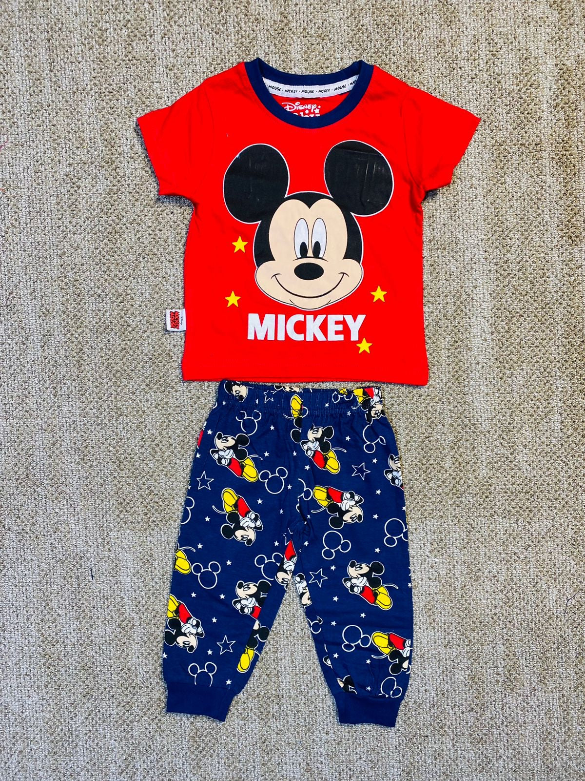 Set 2 piezas pijama Mickey camisa roja niño 490390