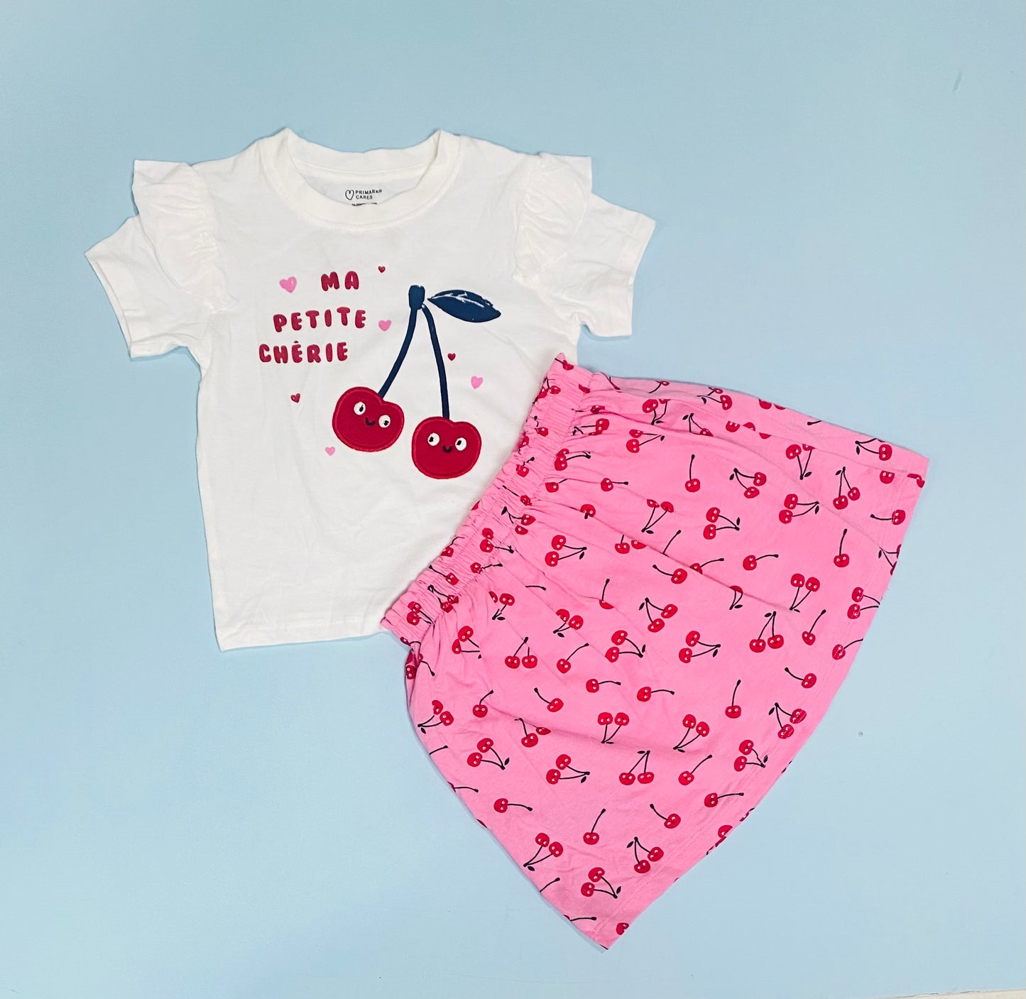 Set 3 piezas cerezas falda short camisa bebe niña promo 2x1000