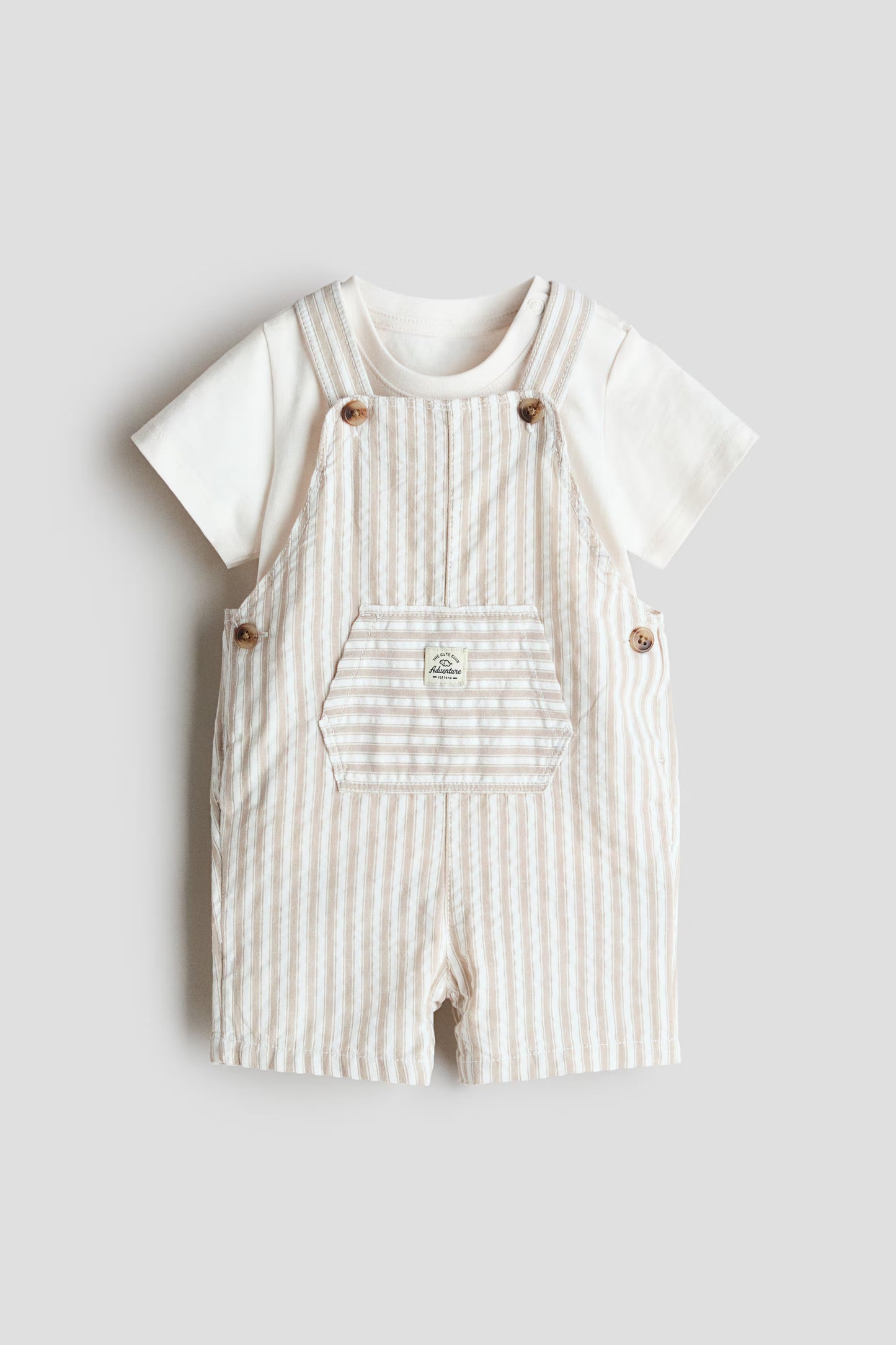 Set conjunto 2 piezas overall beige camisa mameluco beige bebe niño H&M 1330588001