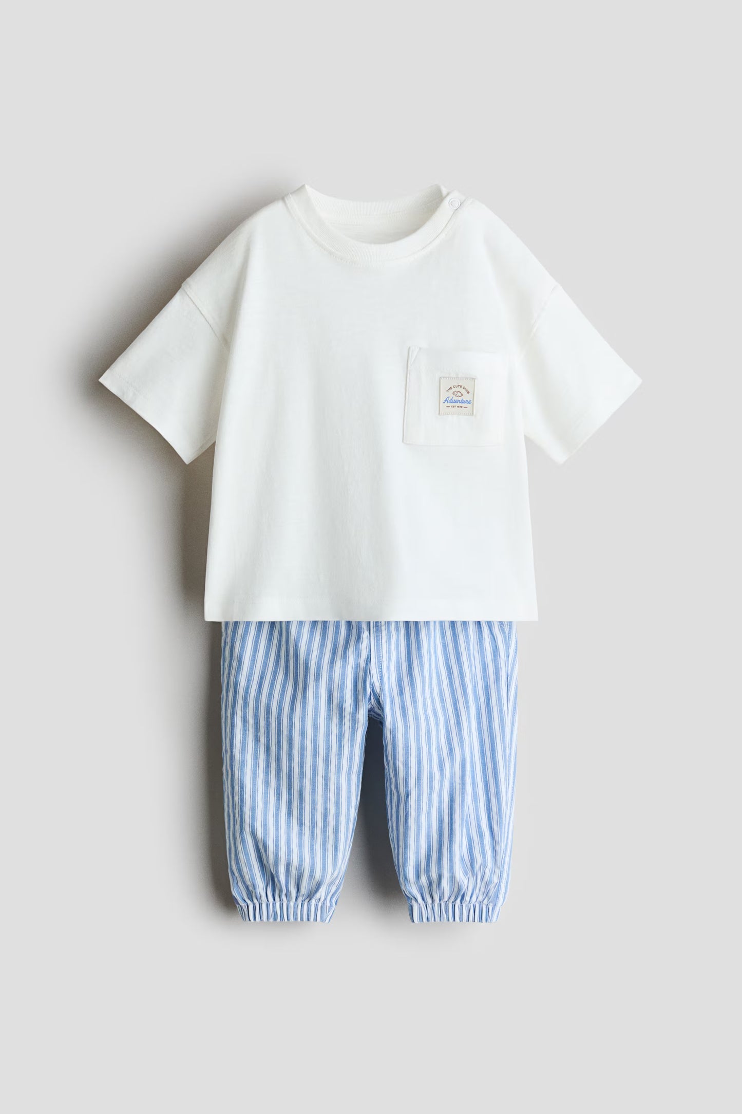 Set conjunto 2 piezas camisa blanca pantalón azul celeste bebe niño H&M 1282999003