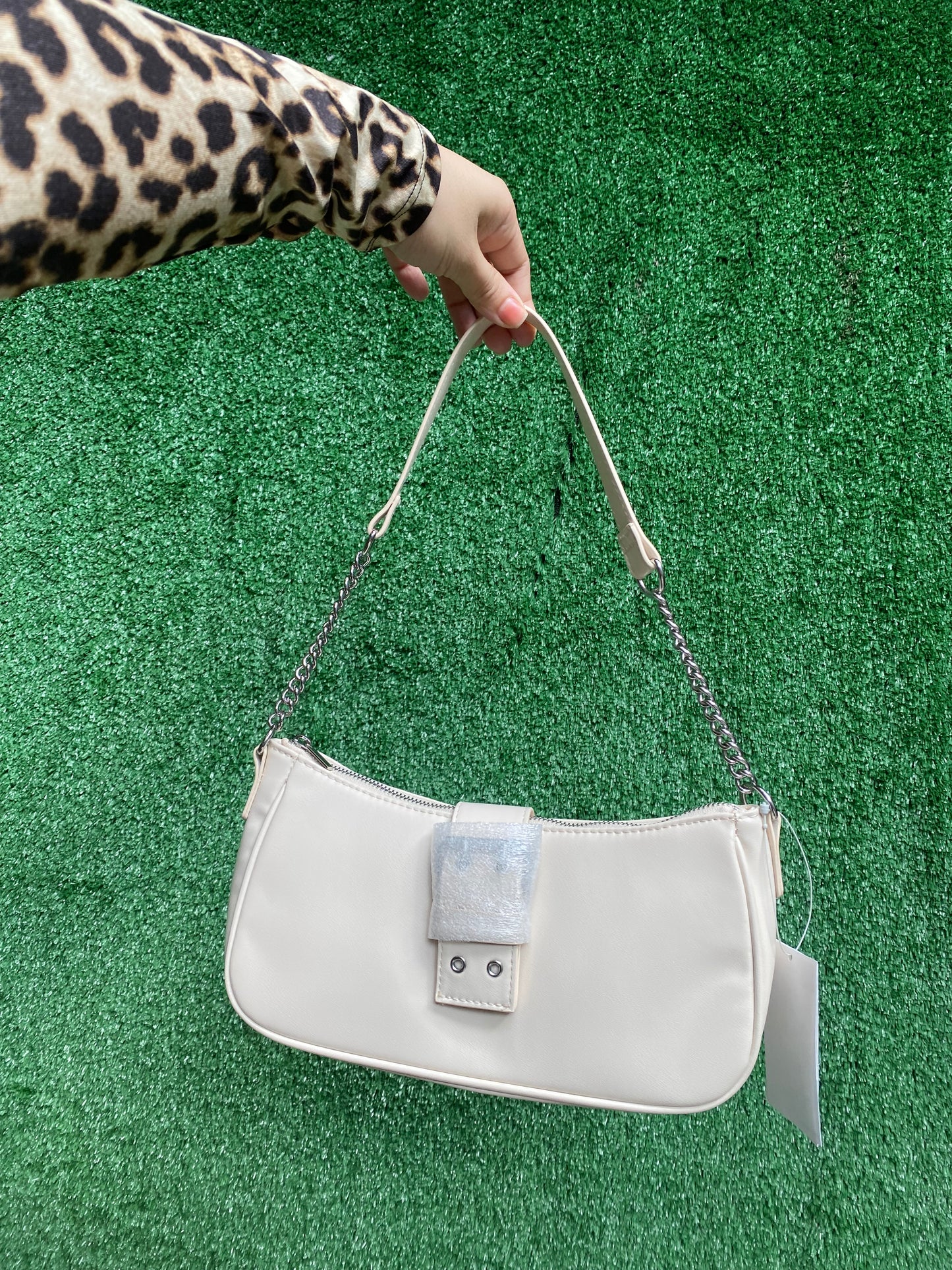 Cartera beige H&M dama