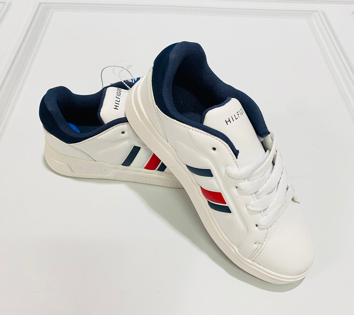 Tenis blancos Tommy niña niña