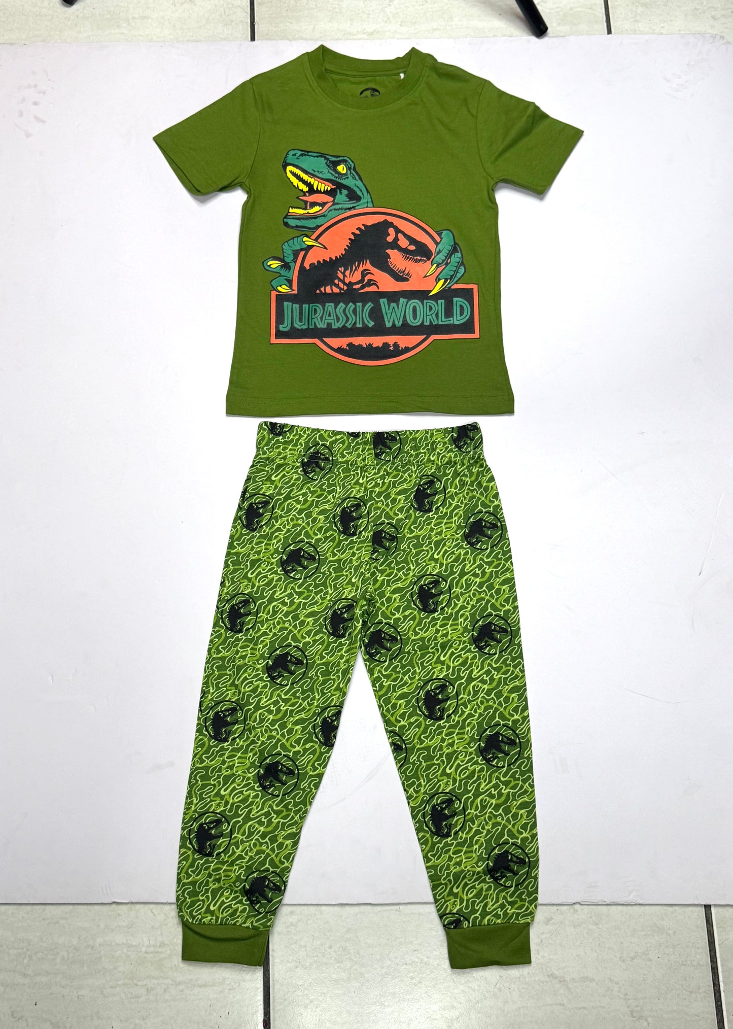 Pijama verde oscuro Jurassic World niño Disney JW-0501