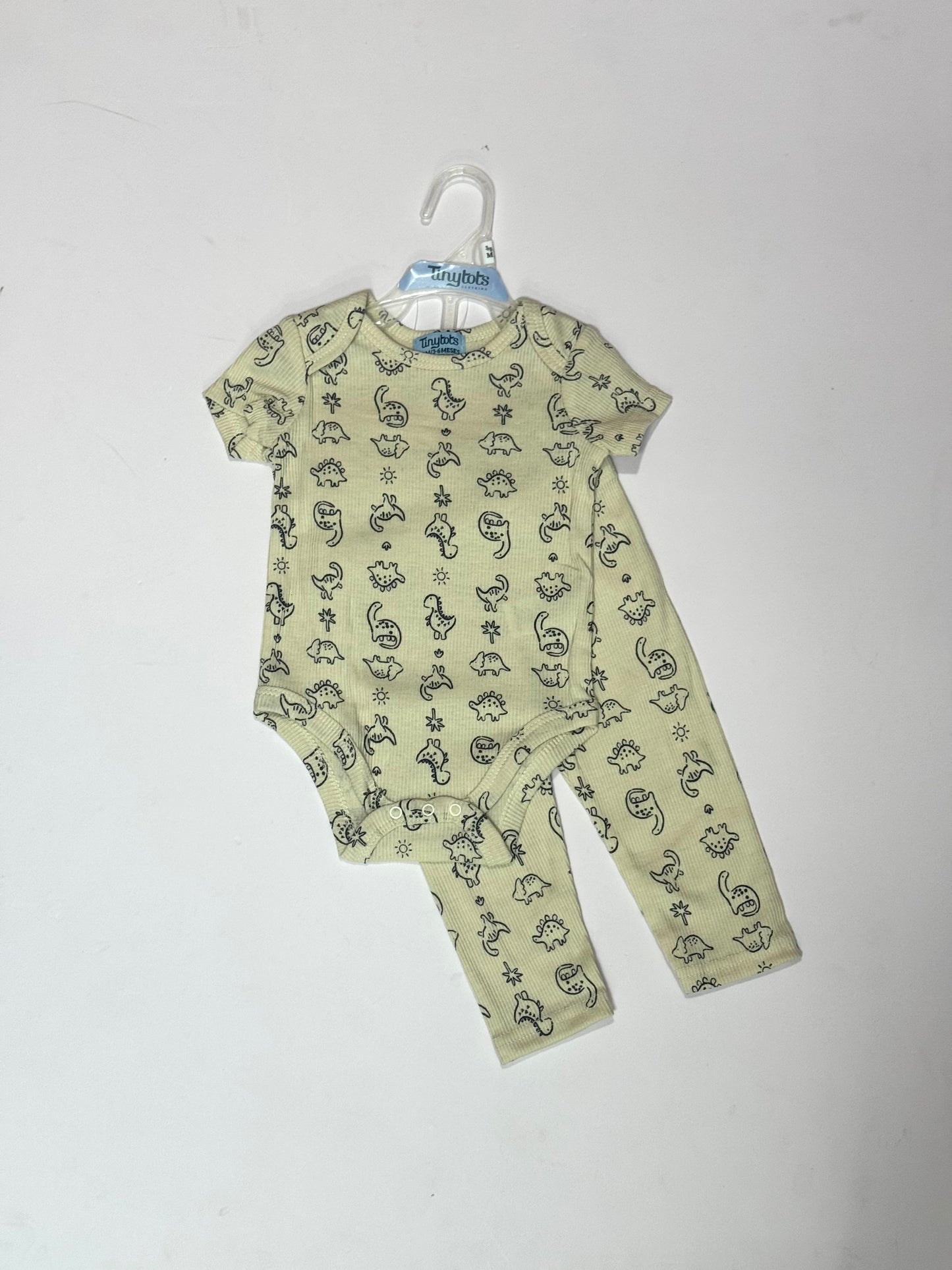 Set 2 piezas mameluco pijama beige bebe niño Tinytots AP15067