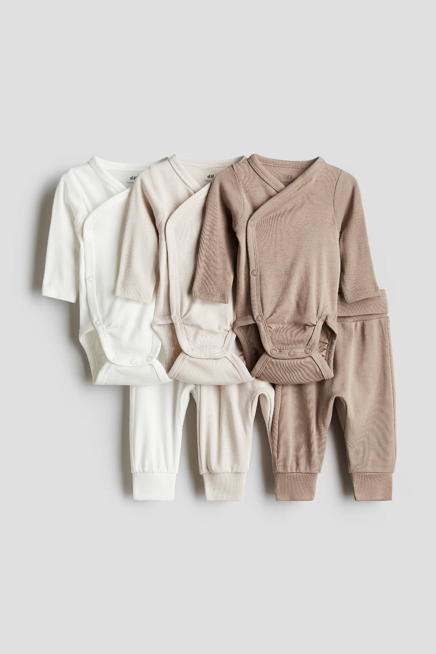 Set 3 mamelucos pantalon beige bebe niño niña unisex H&M 1022957007