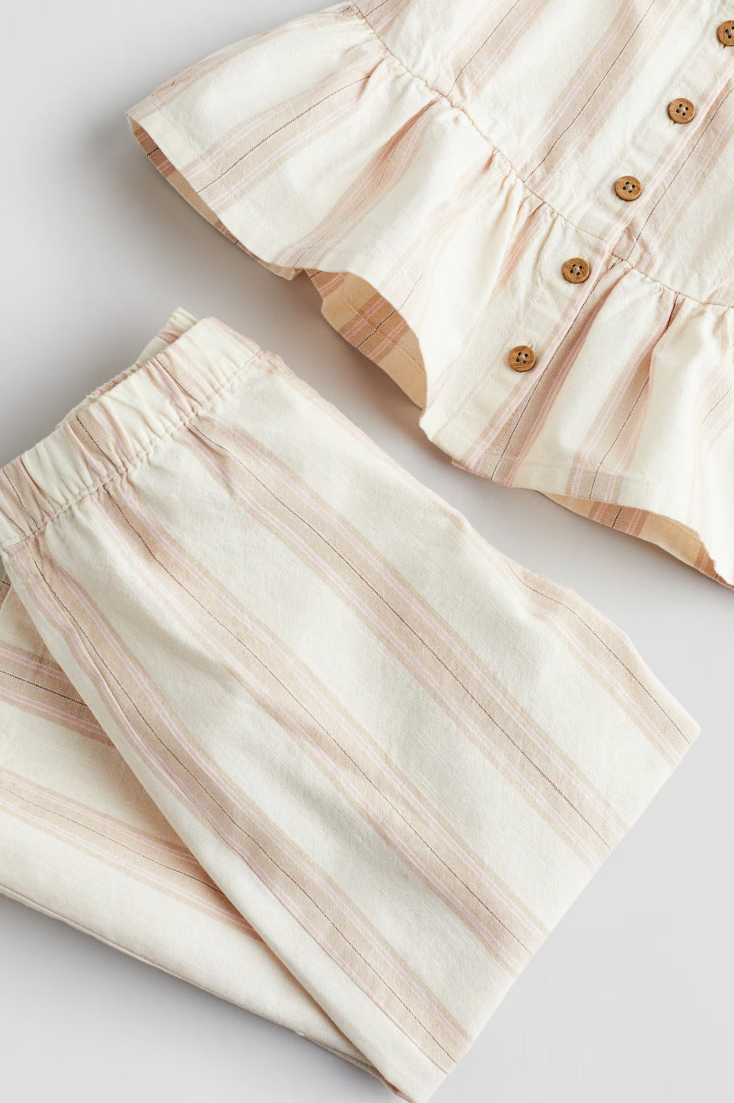 Set conjunto 2 piezas camisa pantaloneta beige H&M 1031505