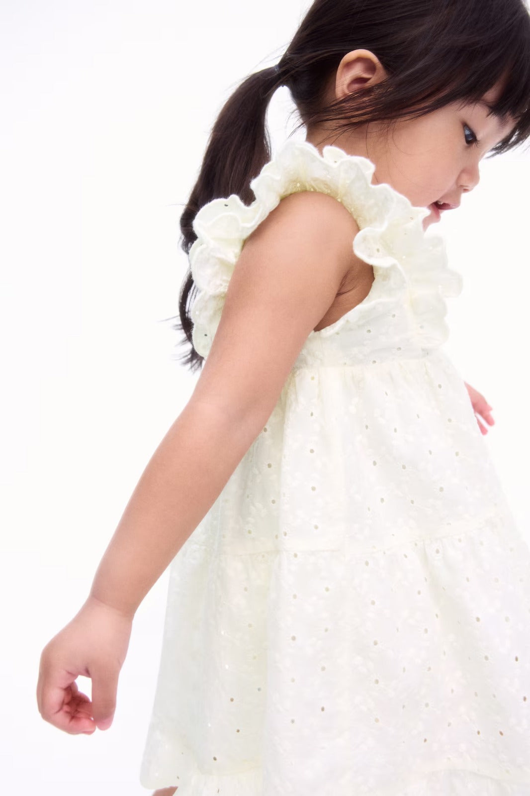 Vestido blanco revuelos niña H&M 1282971