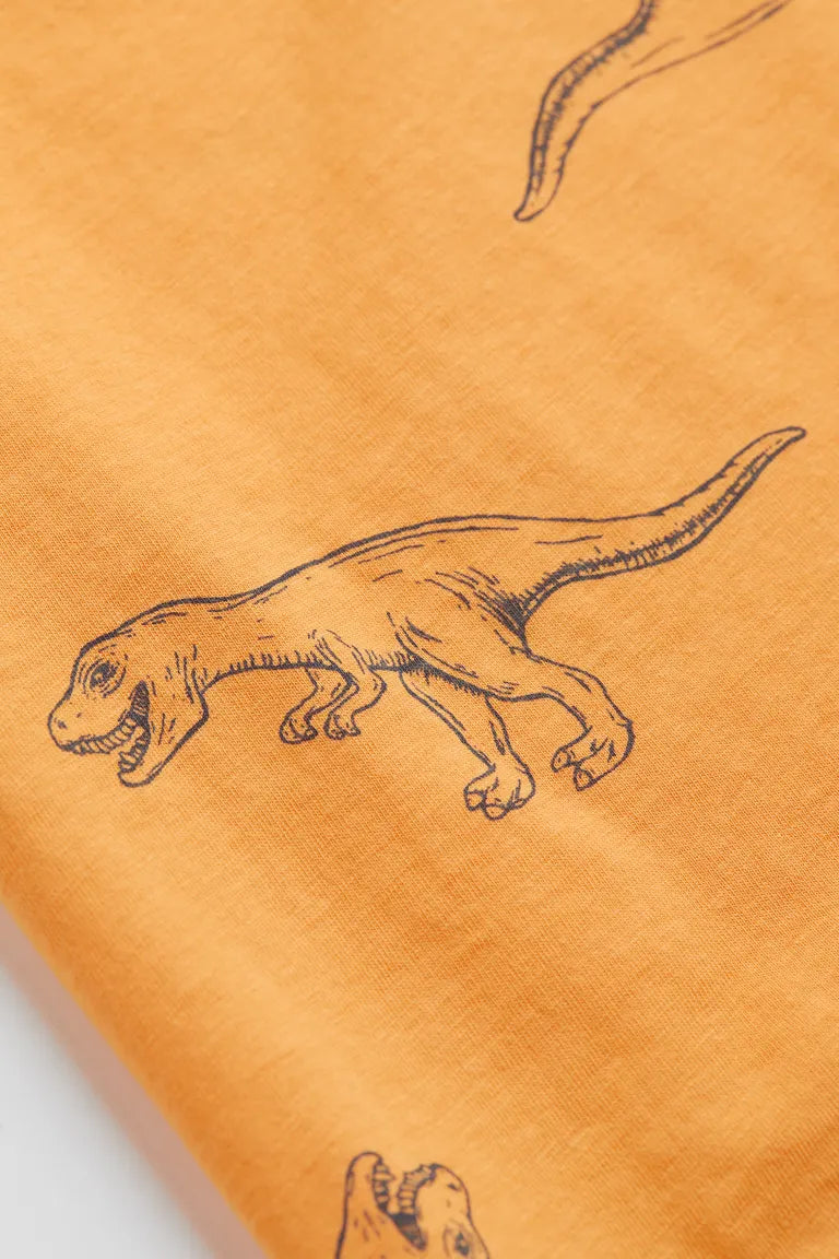 Camisa amarilla dinosaurios H&M niño promo 4x1000