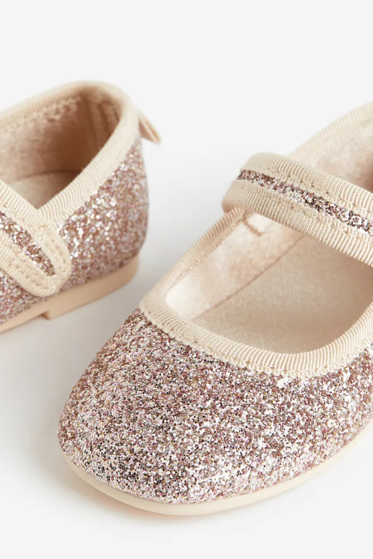 Zapatillas doradas H&M bebe niña