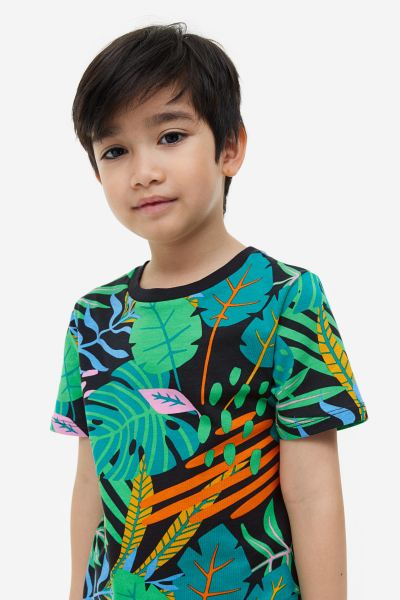 Camisa verde hojas H&M niño