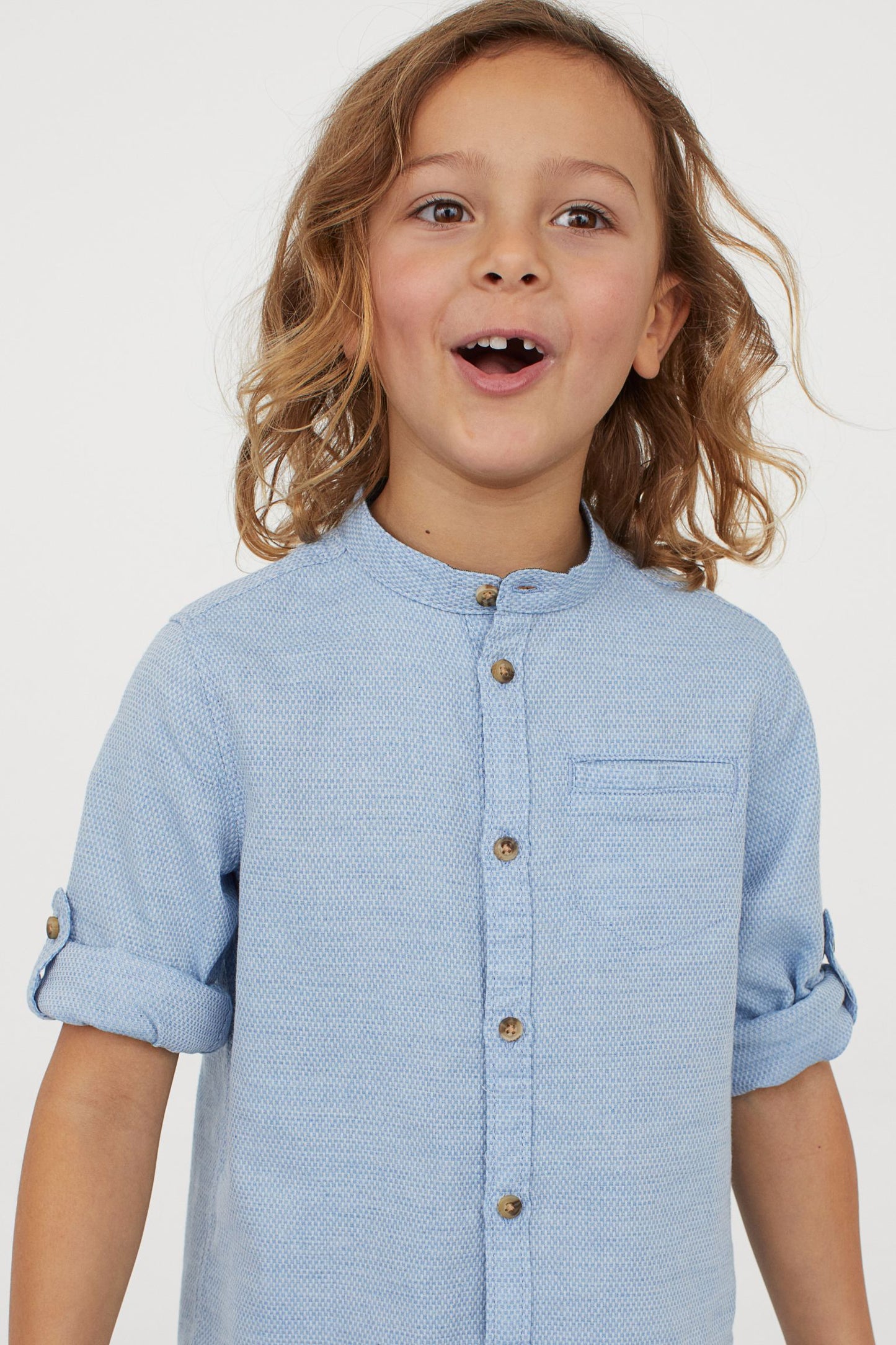 Camisa azul niño henley 2 H&M