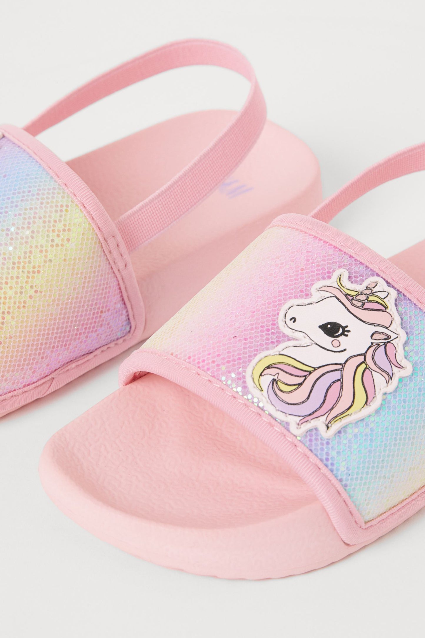 Sandalias unicornio niña H&M