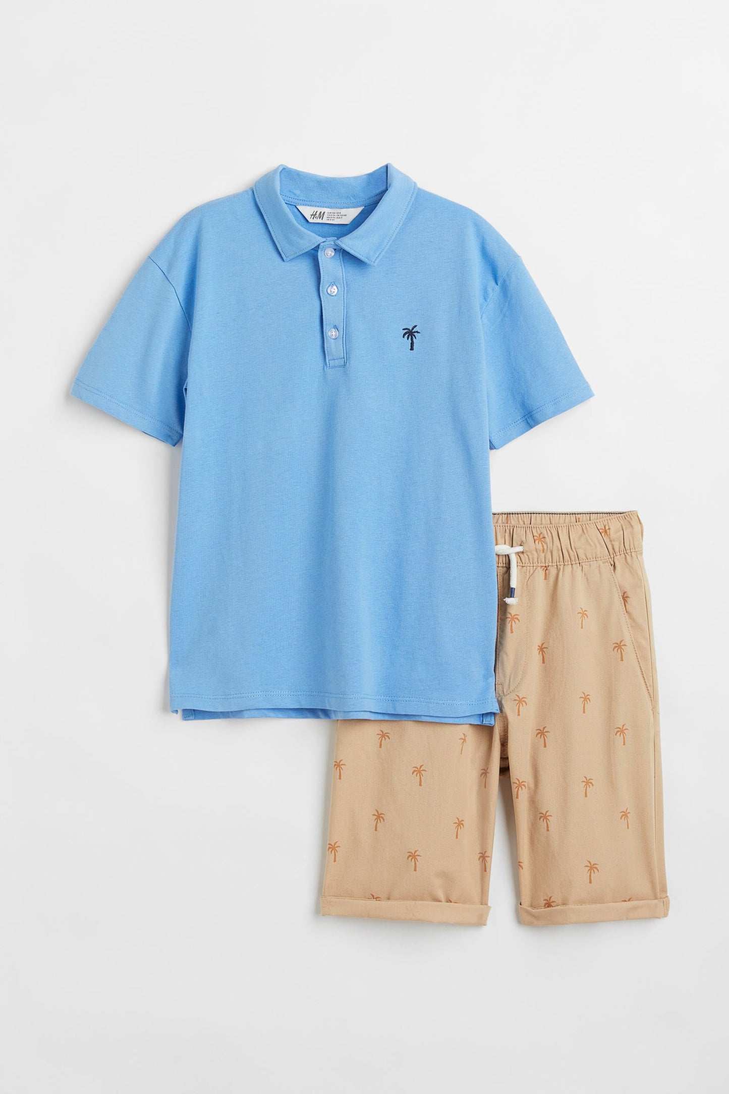 Set 2 piezas niño H&M camisa azul short beige