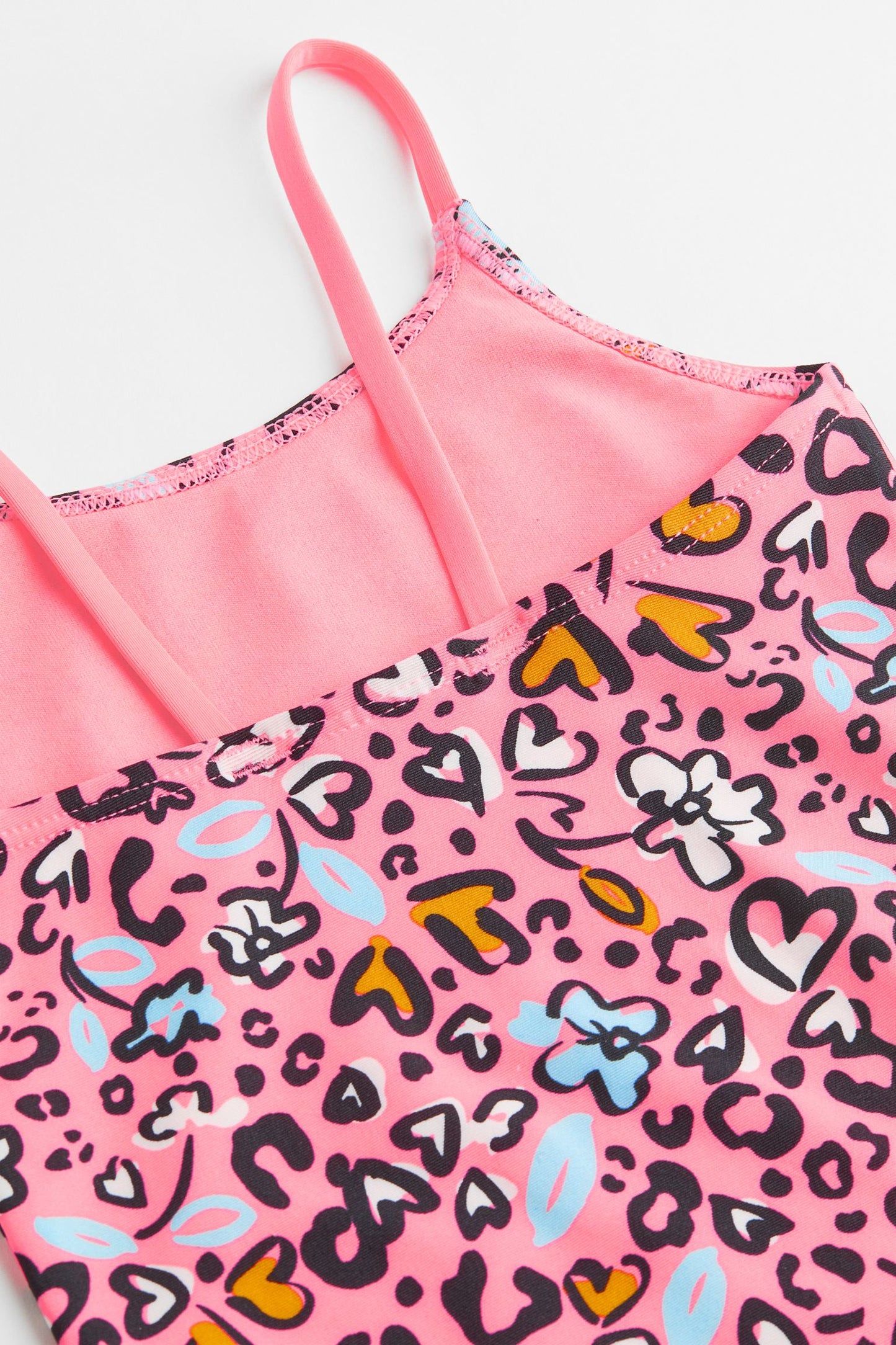 Traje de baño H&M niña corazones flores promo 4x1000