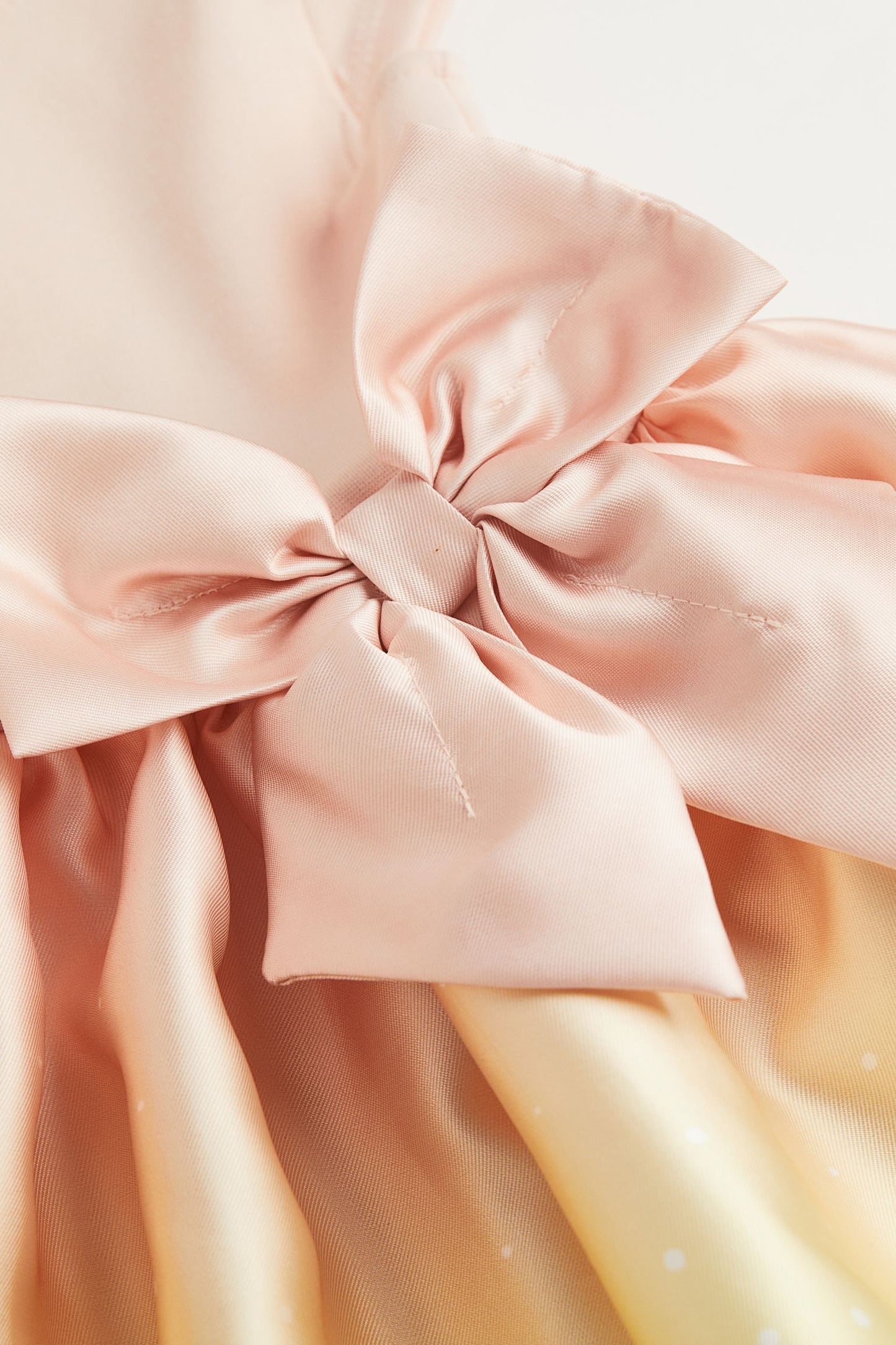 Vestido niña H&M chongo conejo abeja 20038384