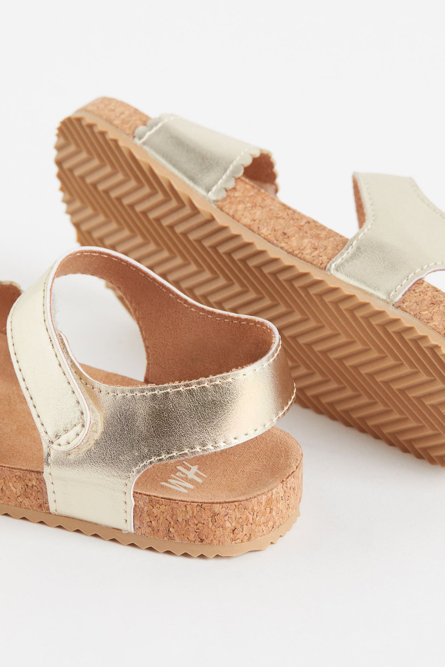 Sandalias doradas H&M niña
