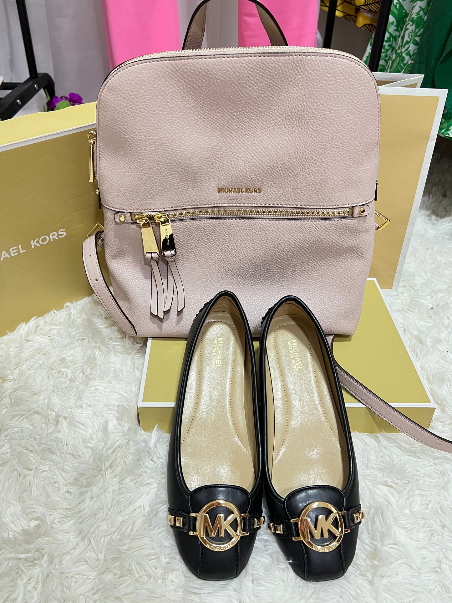 Cartera rosada mochila rosada 100% auténtica