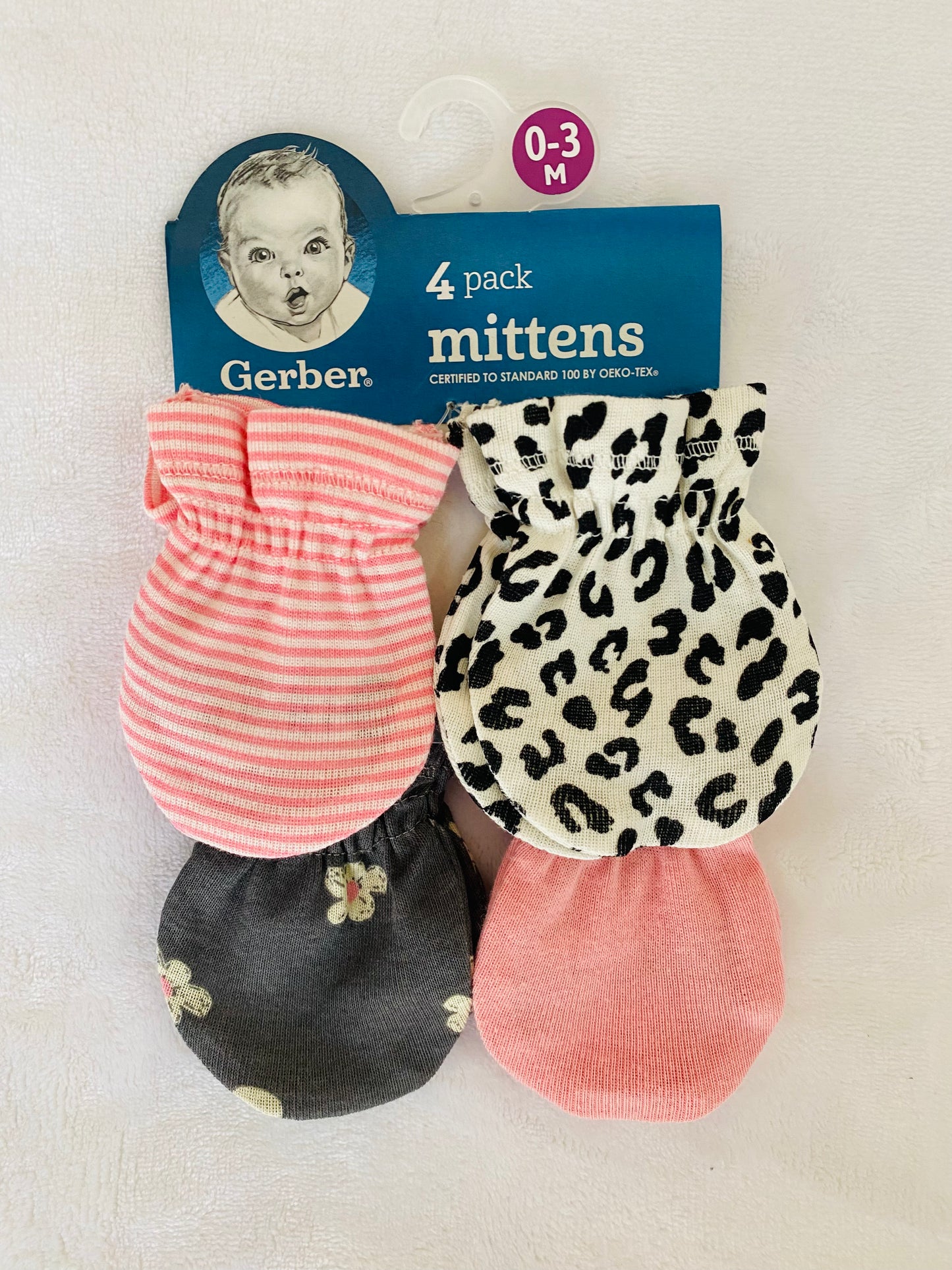 Set 4 Guantes bebe niña Gerber