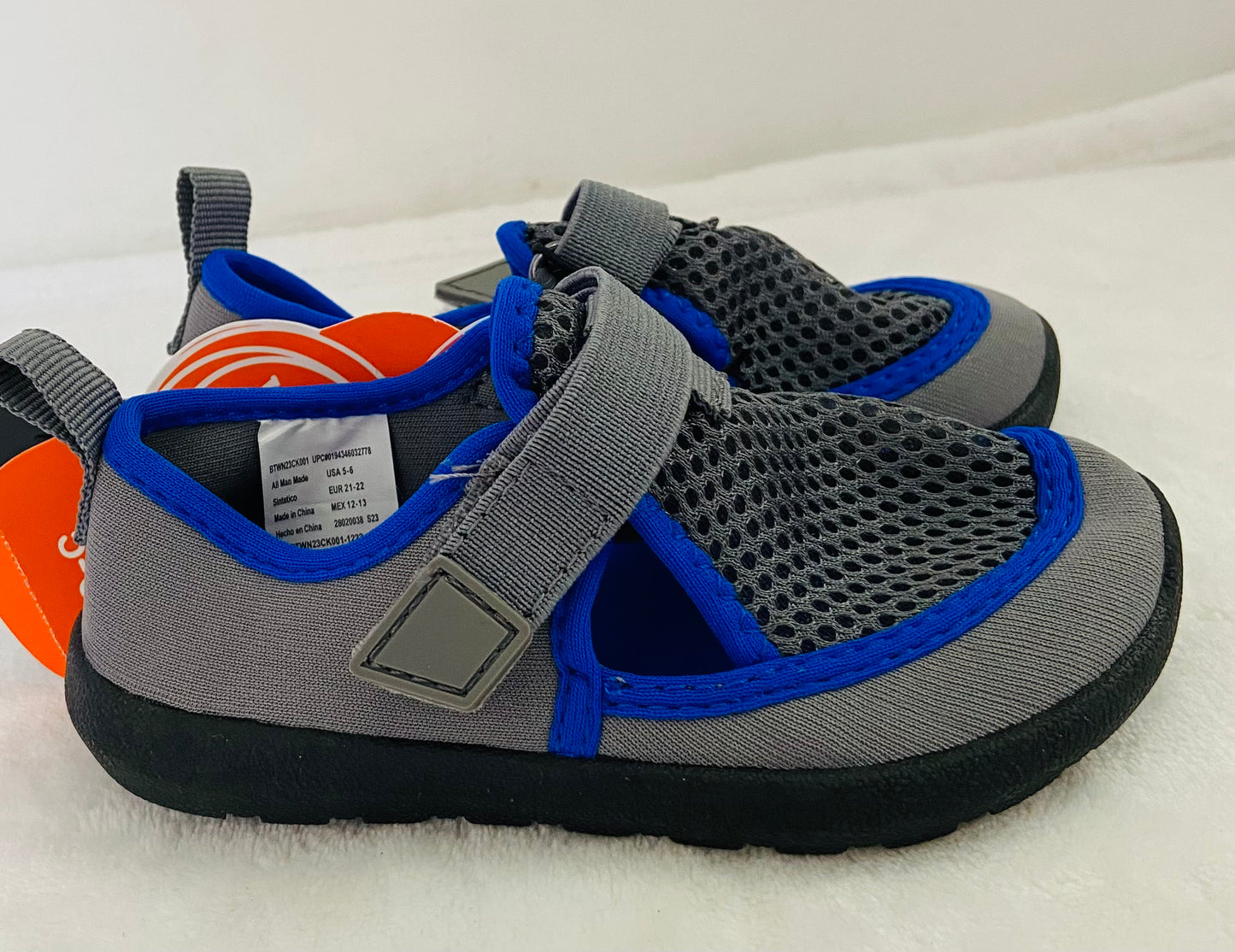 Zapato gris wonder niño water shoes