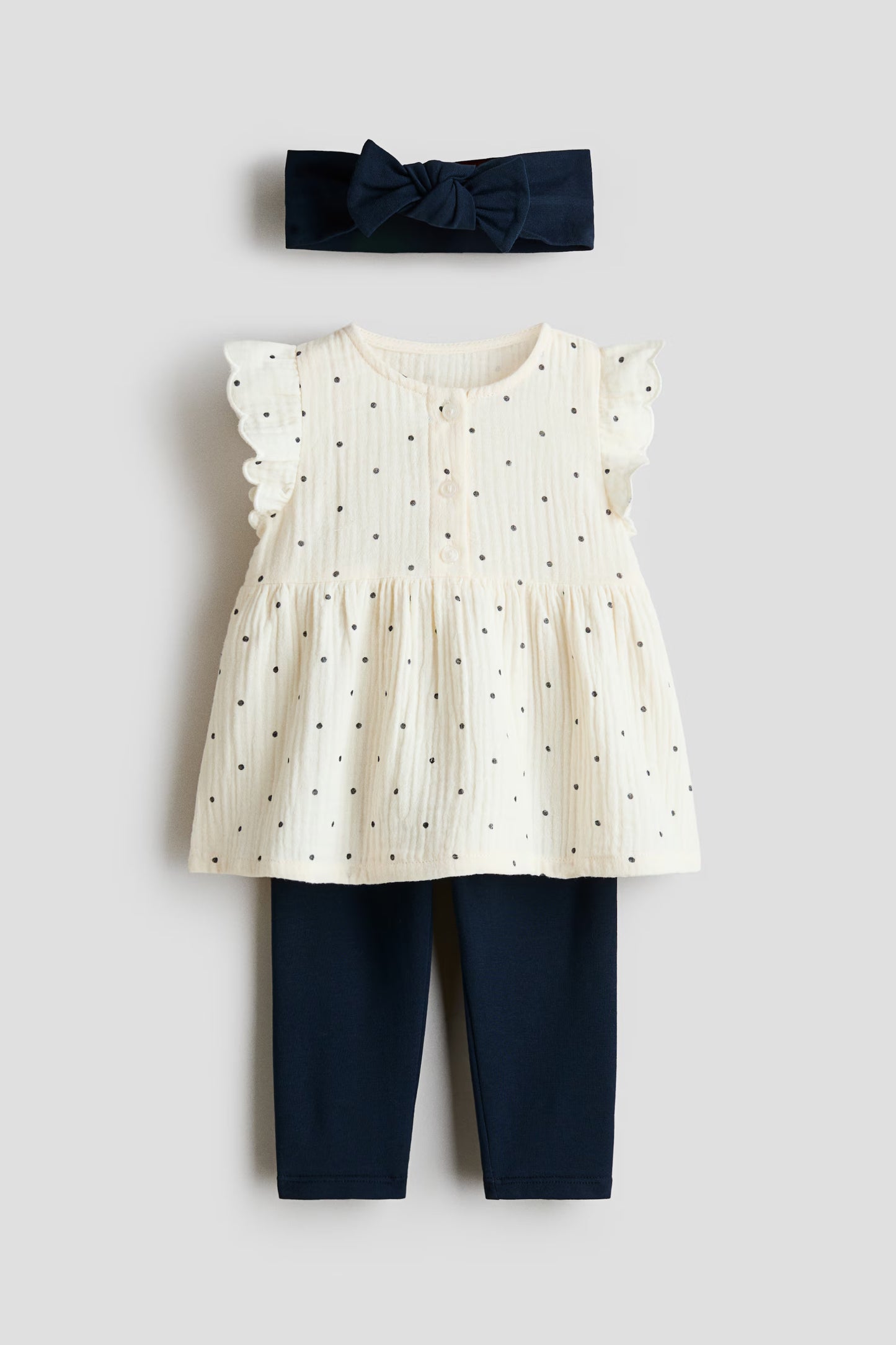 Set 3 piezas camisa pantalon negro diadema negra bebe niña H&M 1319065002