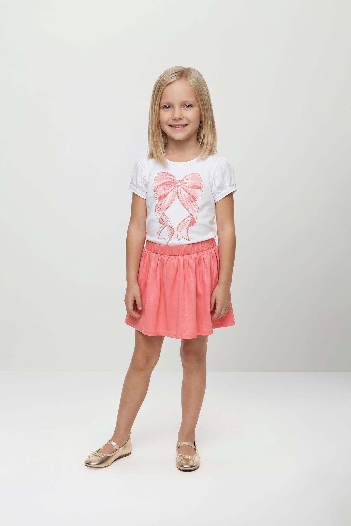 Set conjunto camisa blanca chongo rosado falda short tutu niña Quimby 35219-00101A