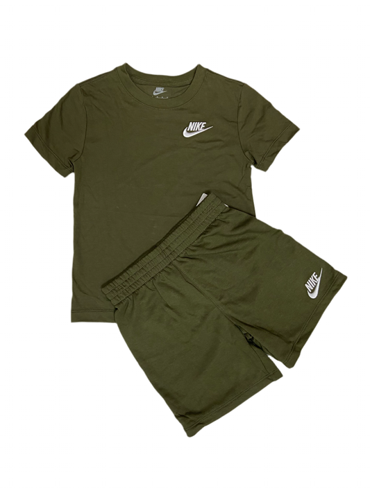 Set 2 piezas Nike verde Niño