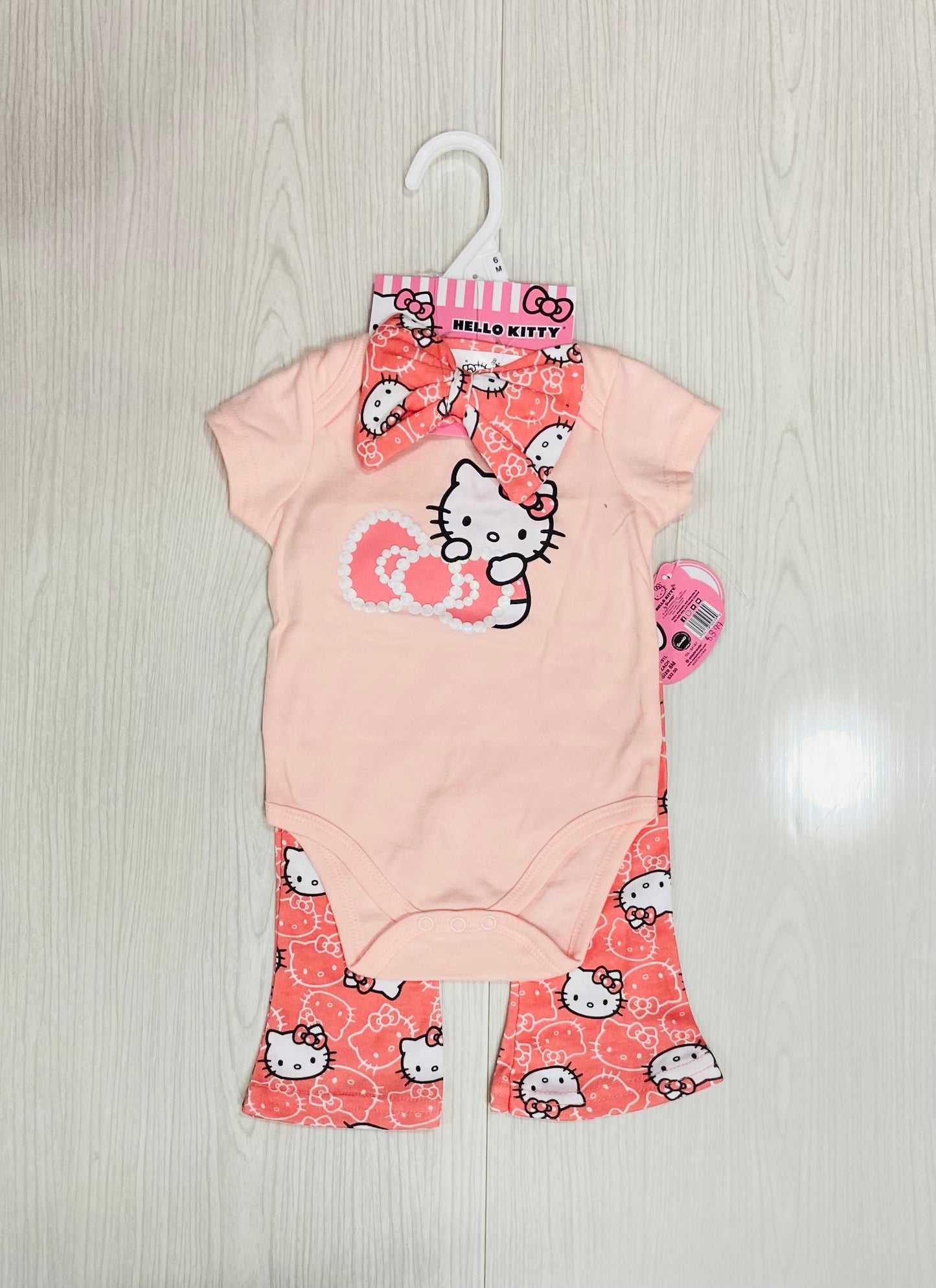 Set 3 piezas Mameluco y pantalón Hello Kitty bebé niña