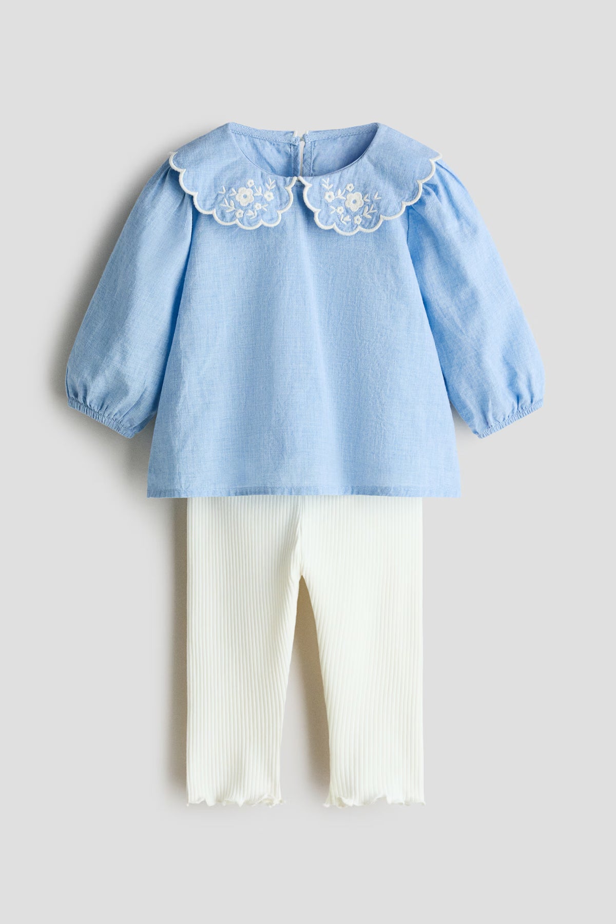 Set conjunto camisa azul pantalon blanco niña H&M 1316464004 Coello español Peter Pan