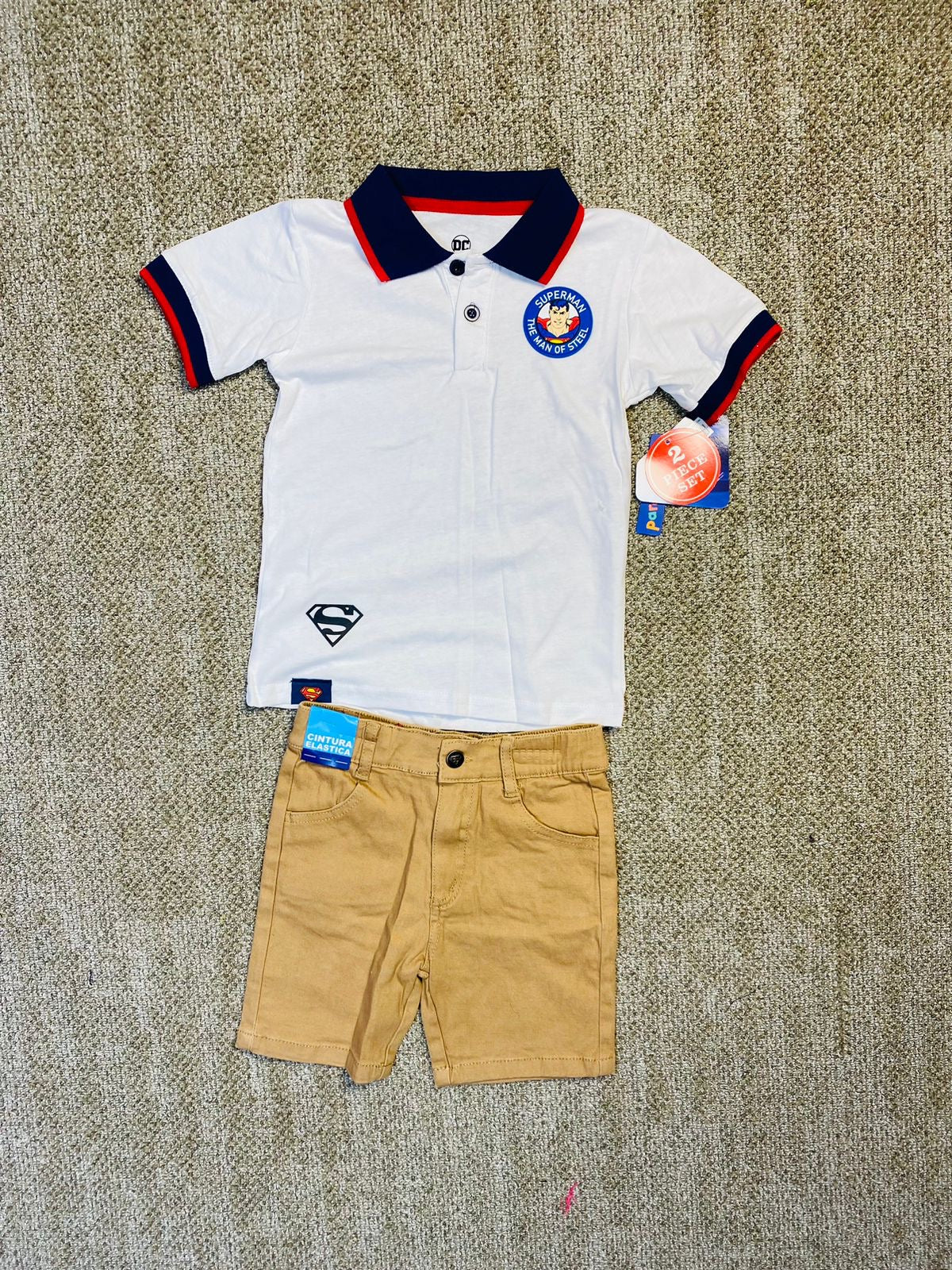 Set 2 piezas camisa blanca short beige superman Niño C9 SM 1072N