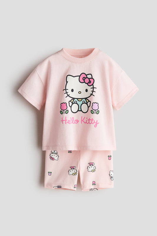 Set conjunto 2 piezas camisa short rosado Hello Kitty niña H&M 1320121005