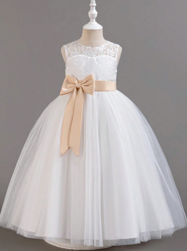Vestido blanco largo para evento de gala