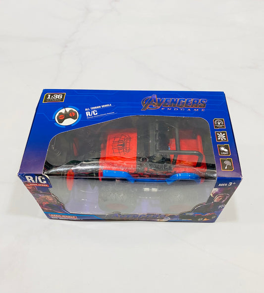 Juguete carro rojo avengers