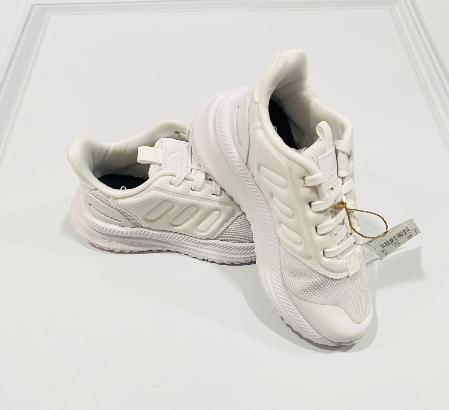Tenis blancos Adidas niño niña 789006