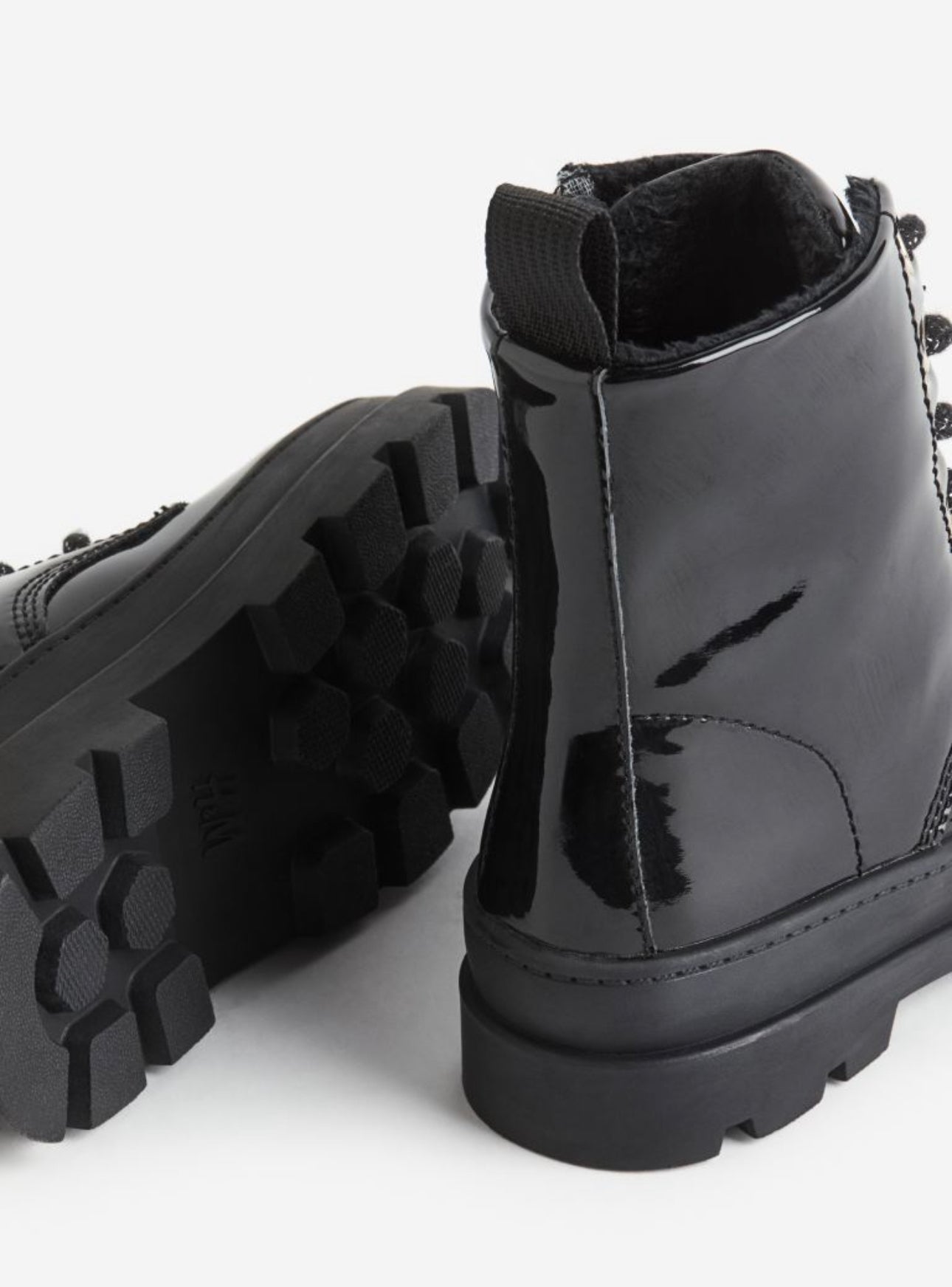 Botines burritos botas charol negras H&M niña