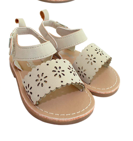 Sandalias café bebe niña Tinytots TGHSF1061-ICC