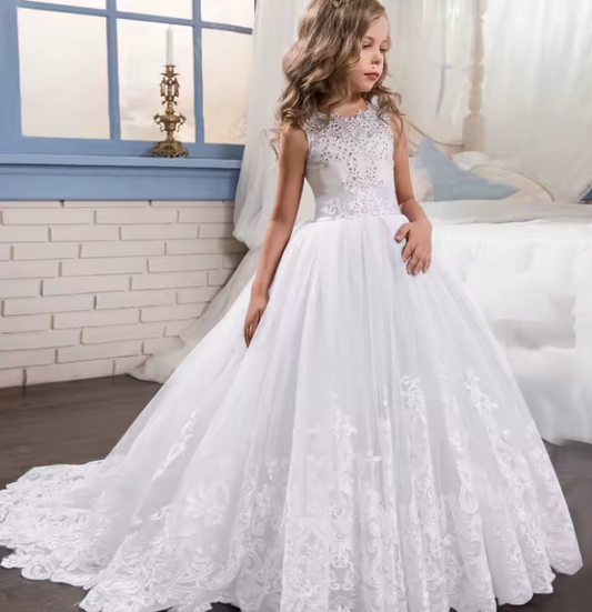 Vestido blanco evento gala bautizo niña