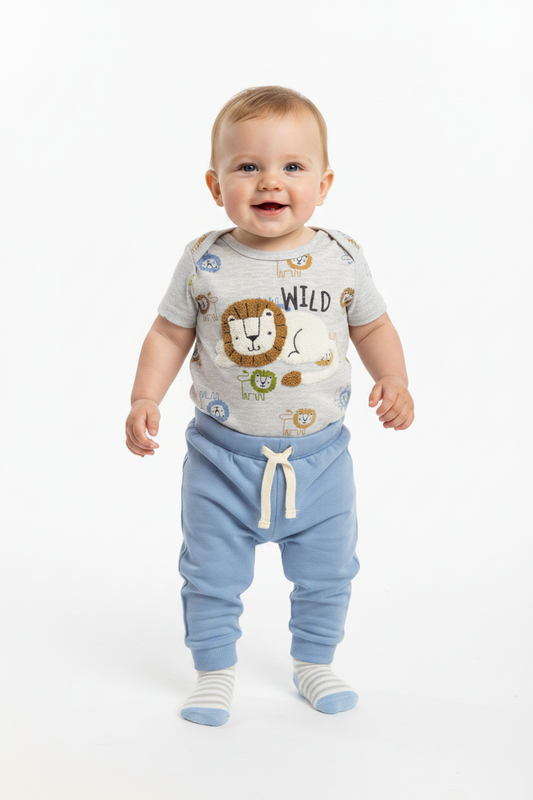 Set 3 piezas mameluco leon pantalon azul calcetines bebe niño Tinytots B148J102GB