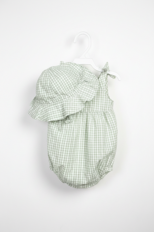 Set 2 piezas overall sombrero verde bebe niña carters gorro 1T393410G