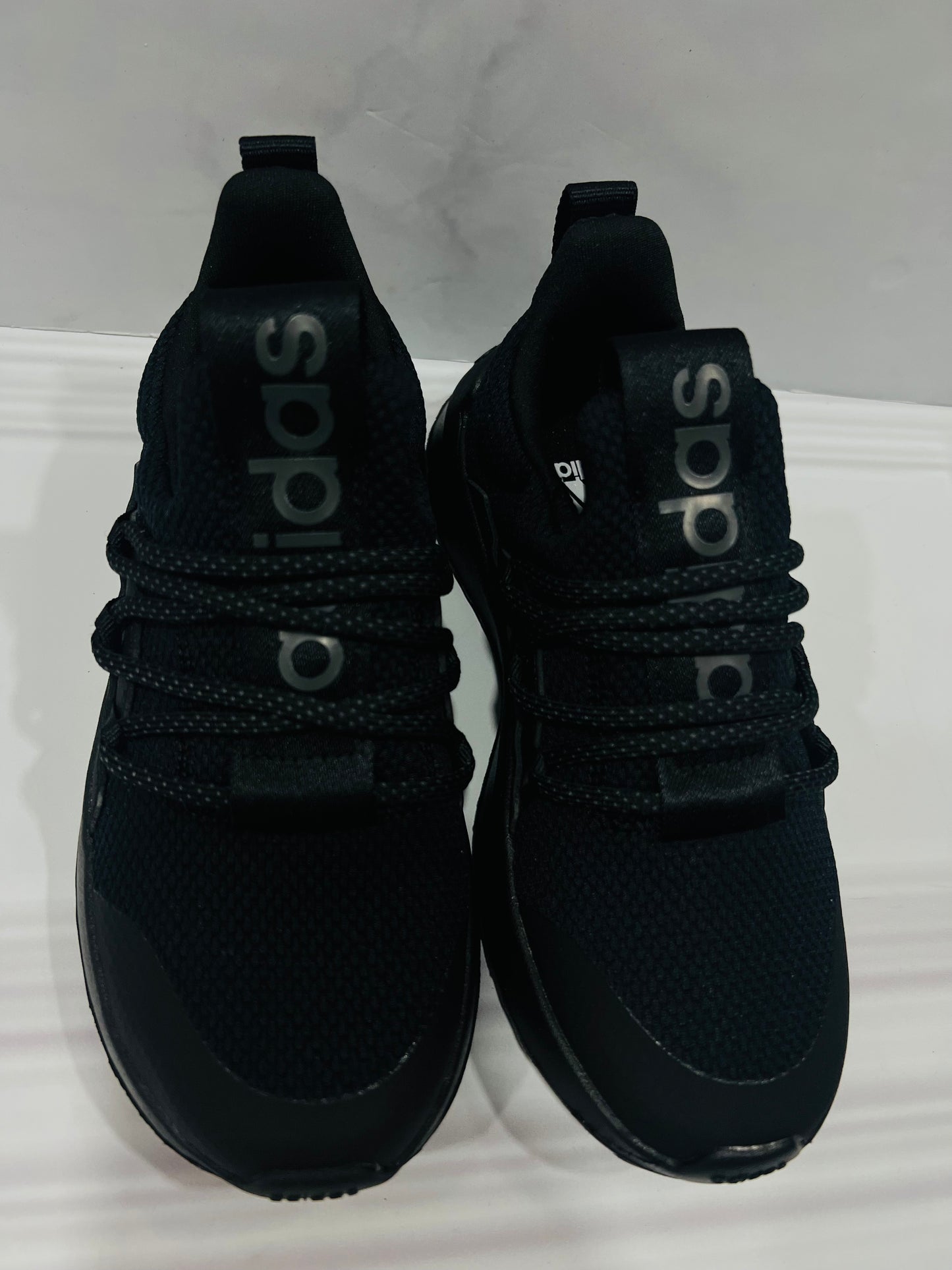 Tenis Adidas negros unisex niña niño