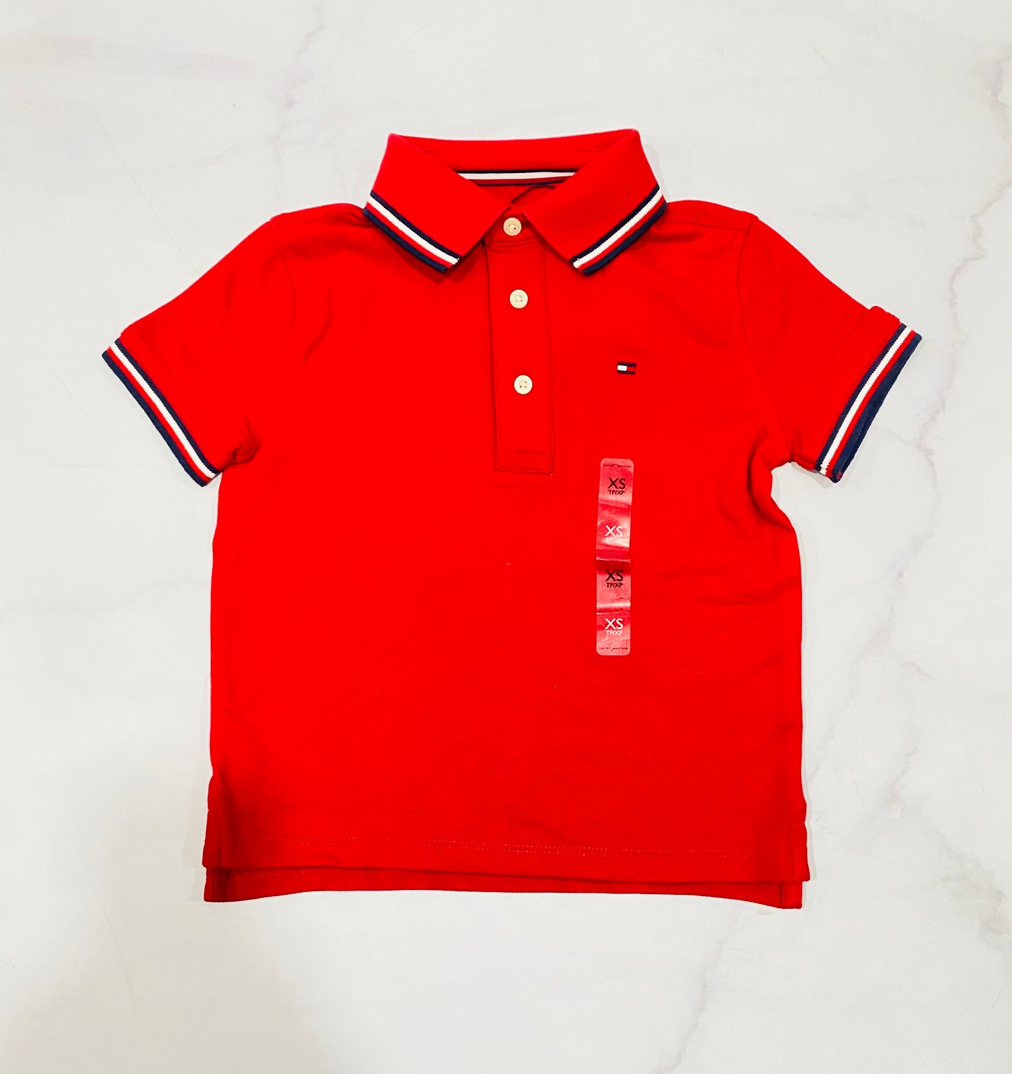 Camisa roja Tommy