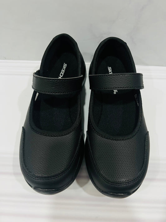 Zapatos negros Zapatillas negras niña Skechers Escolar