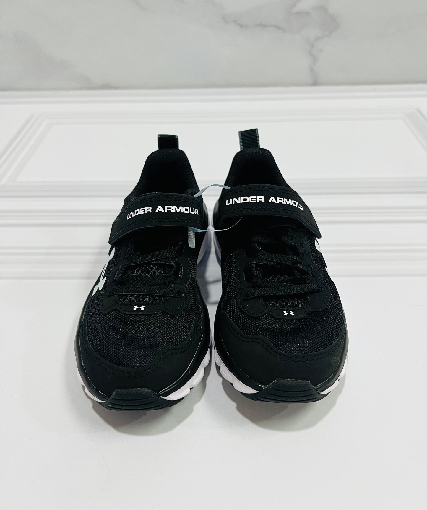 Tenis negros under armour unisex pegar plantilla negra