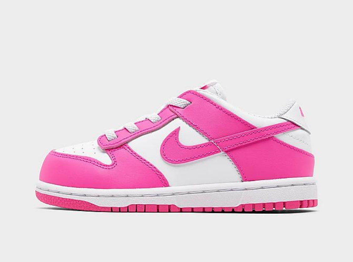 Tenis rosado Nike niña