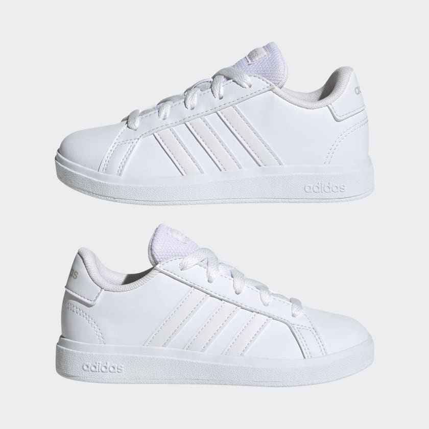 Tenis blanco Adidas plantilla plana