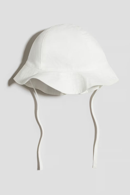 Sombrero blanco bebe niña H&M 1201013