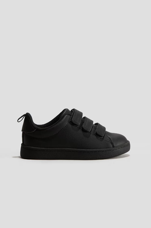 Tenis negro bebe niño H&M 1167380
