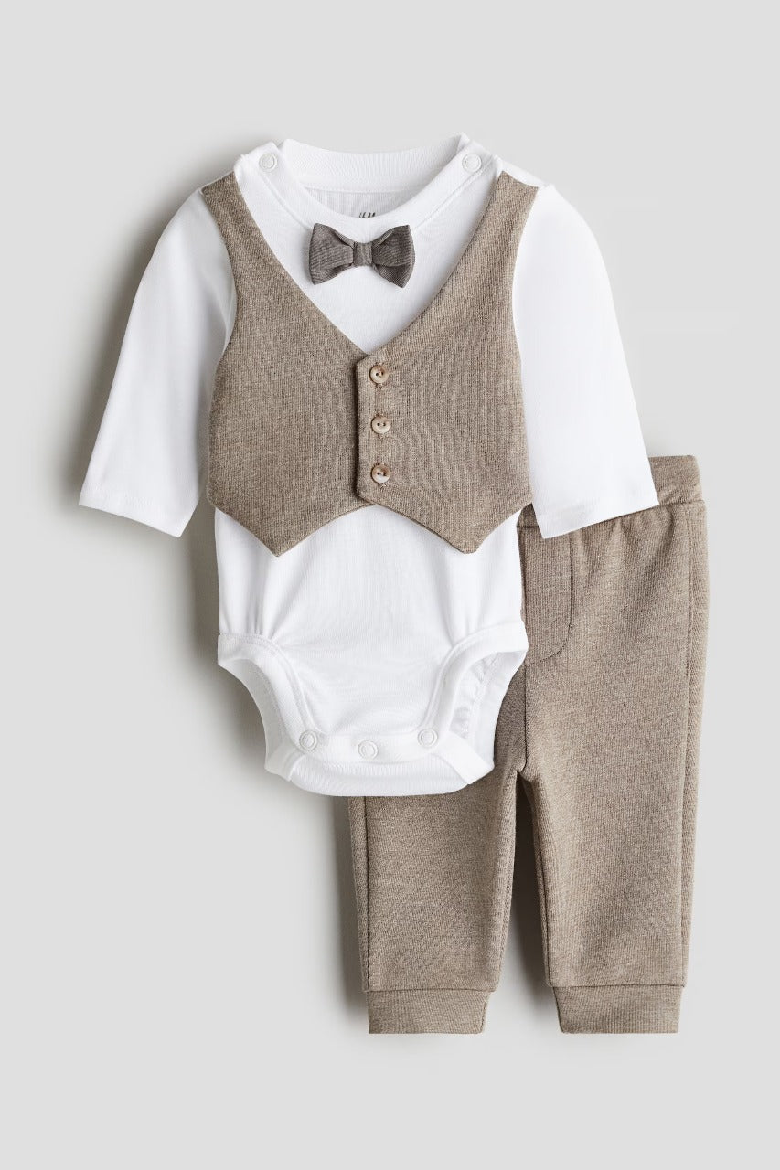 Set conjunto 2 piezas mameluco pantalon beige bebe niño H&M 0866528007
