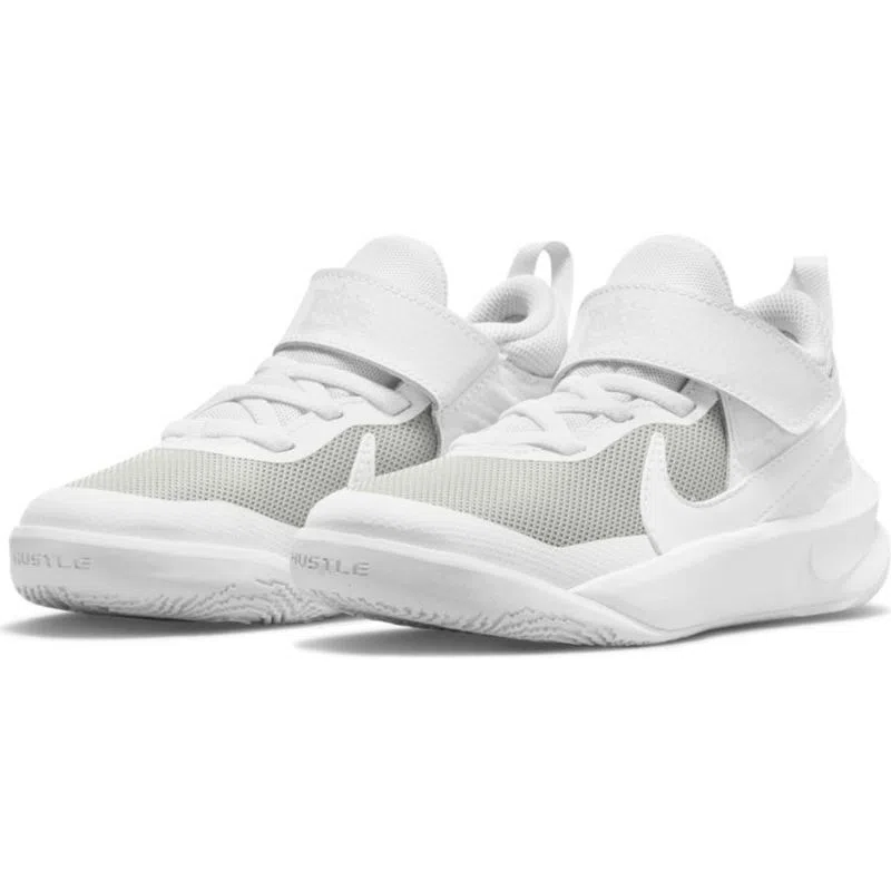 Tenis blancos Nike unisex team hustle
