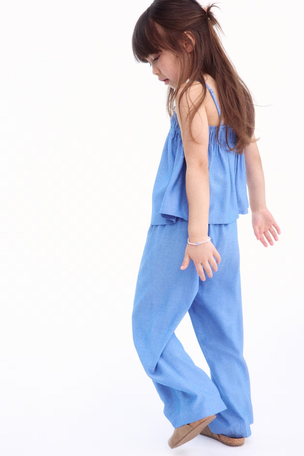 Set 2 piezas pantaloneta camisa azul niña H&M 1272995