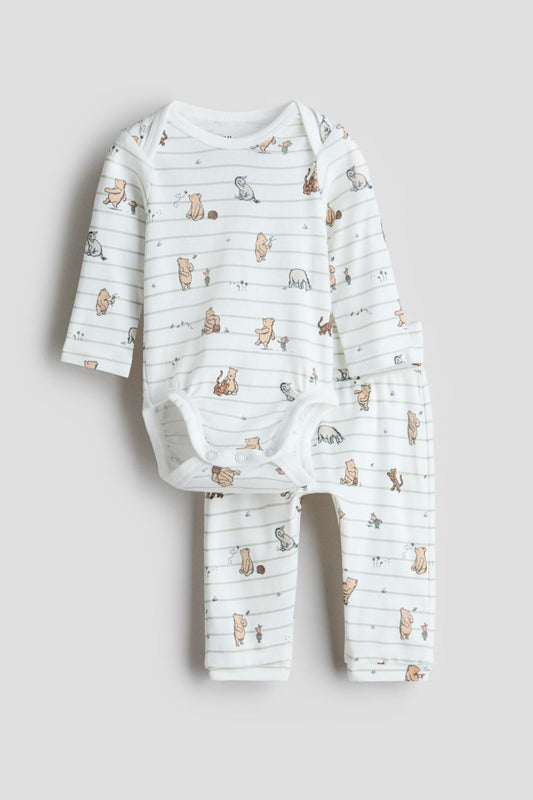 Set conjunto 2 piezas bebe niño mameluco pantalon Winnie pooh H&M 1290234002